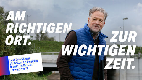 Am richtigen Ort. Zur wichtigen Zeit. Ein älterer Herr steht vor einer Brücke. Text auf dem Bild: Am richtigen Ort. Zur wichtigen Zeit.