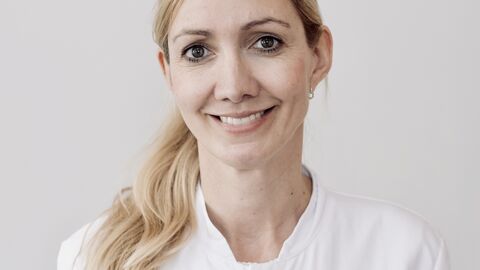 Porträt von Prof. Dr. Sandra Ciesek